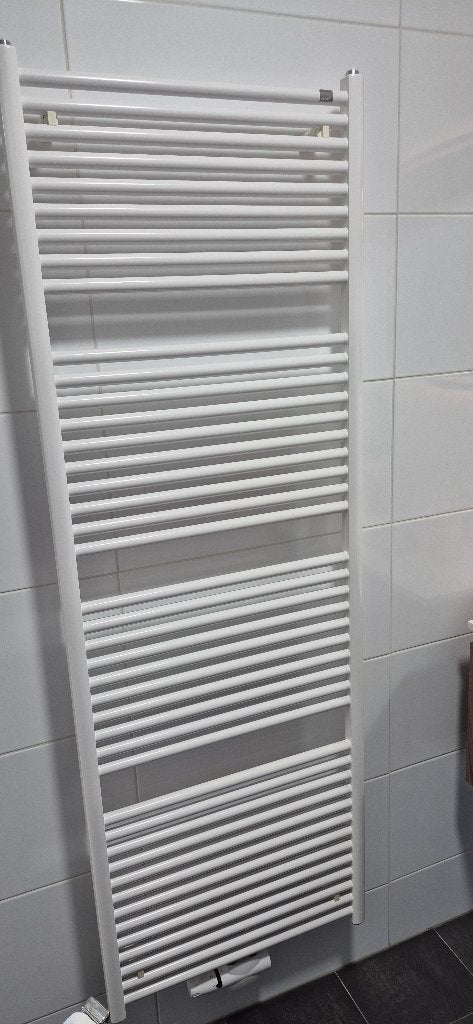 Zehnder handdoek designradiator showmodel