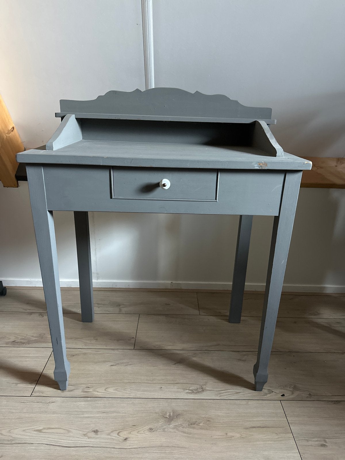 Brocante bureautje met sierlijke details - opknapper, Ophalen, Overige typen, Gebruikt, Antiek