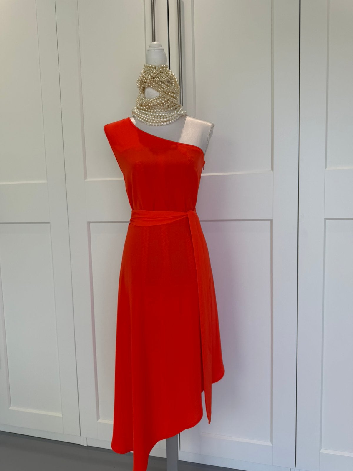 Schitterend Nieuw Warehouse One shoulder jurk oranje 42 xxl, Kleding | Dames, Verzenden, Maat 42/44 (L), Nieuw, Oranje