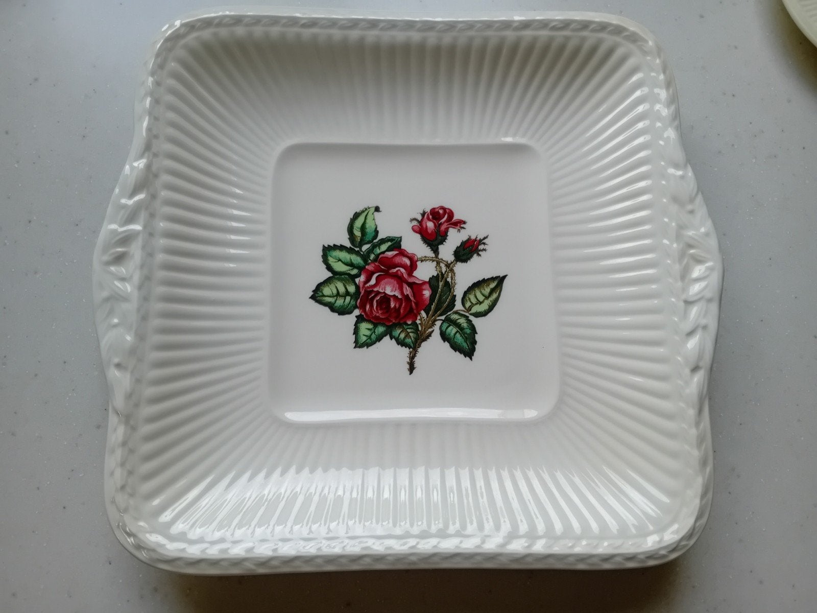 Wedgewood - Moss Rose, Ophalen