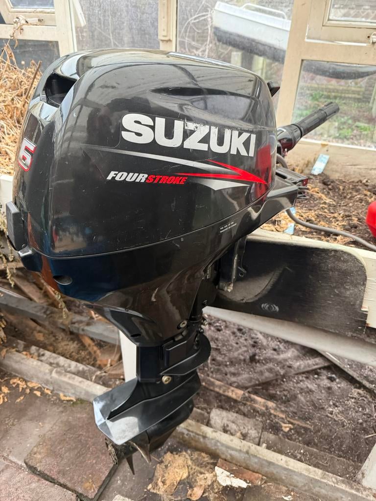 Suzuki 8pk buitenboordmotor, Ophalen, Zo goed als nieuw, Benzine, 5 tot 10 pk