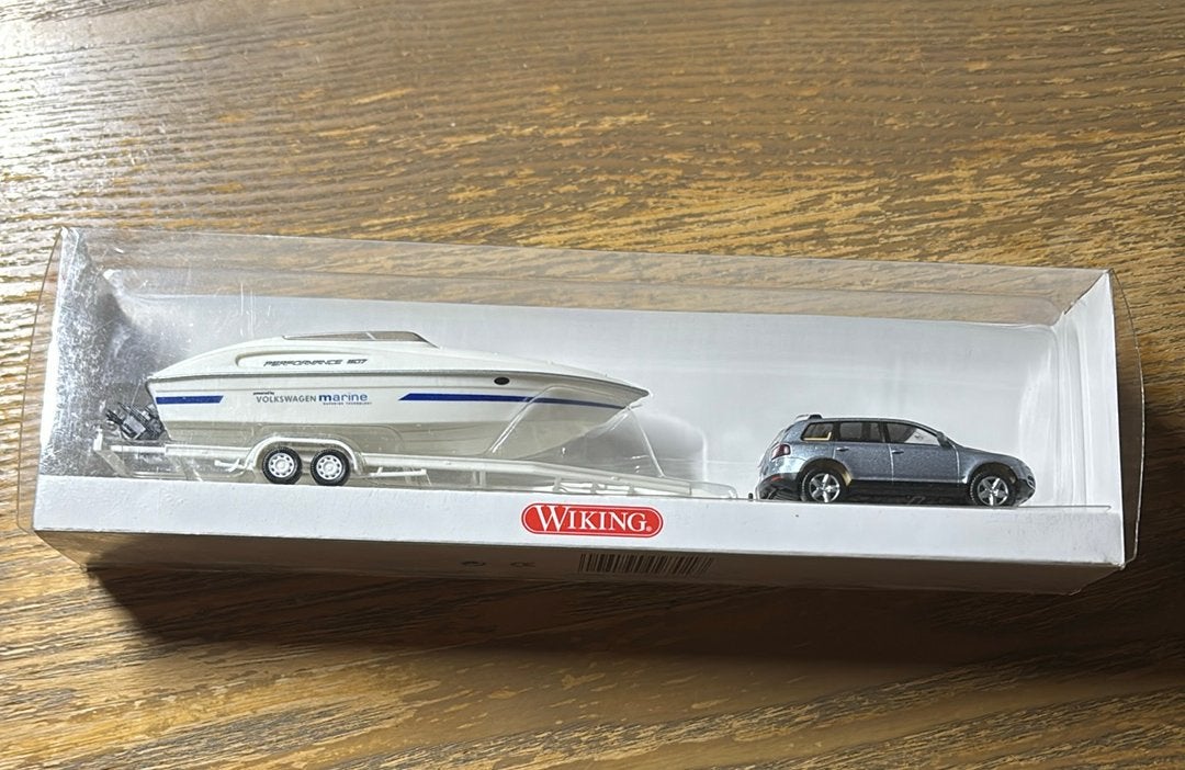 Wiking Volkswagen Marine Performance 807 met trailer en auto, Ophalen of Verzenden, Nieuw, Overige typen, Wiking