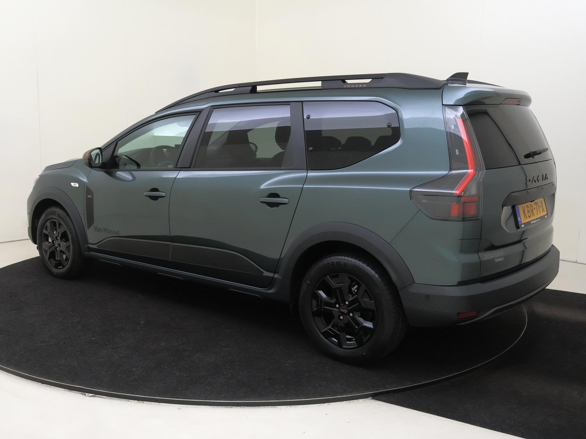 Dacia Jogger 1.8 hybrid 155 limited edition 7p. | Navigatie, Auto's, Euro 6, 7 stoelen, Origineel Nederlands, Bedrijf