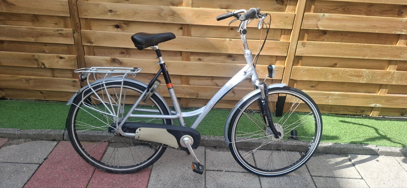 Batavus Weekend Damesfiets 28 inch, 57cm frame, Fietsen en Brommers, Ophalen, Gebruikt, Versnellingen, Batavus