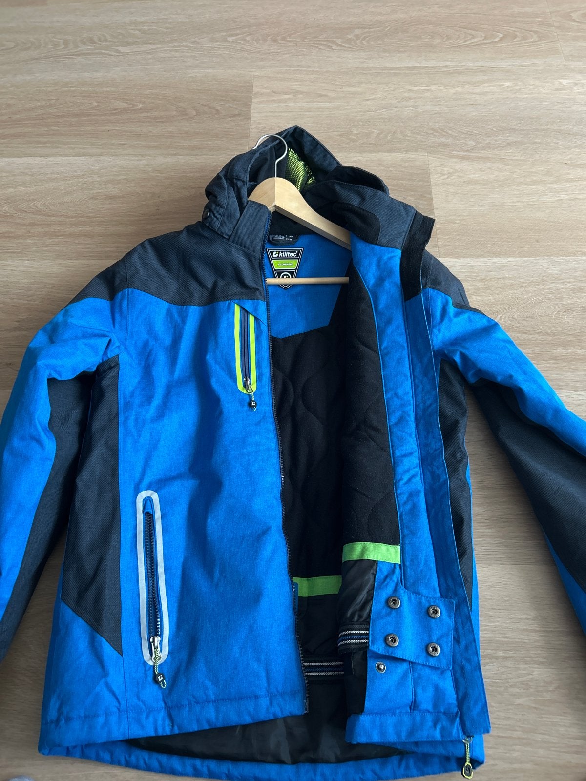 Killtec Allround ski-jas blauw/zwart, maat 176 (US 16), Ophalen of Verzenden, Zo goed als nieuw