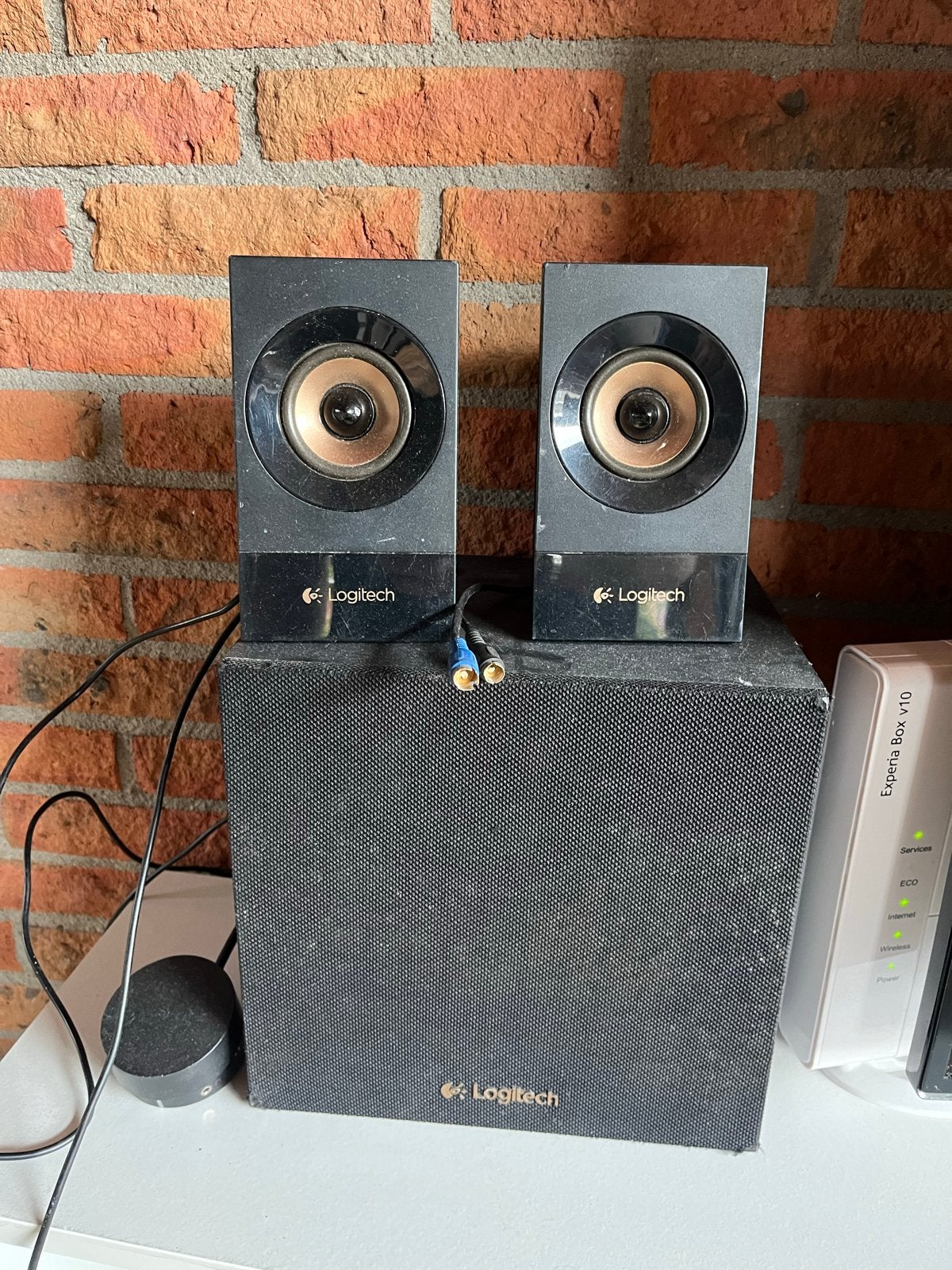 Gratis Logitech 2.1 luidsprekerset, Ophalen of Verzenden, Gebruikt, Audiokanaal 2.1
