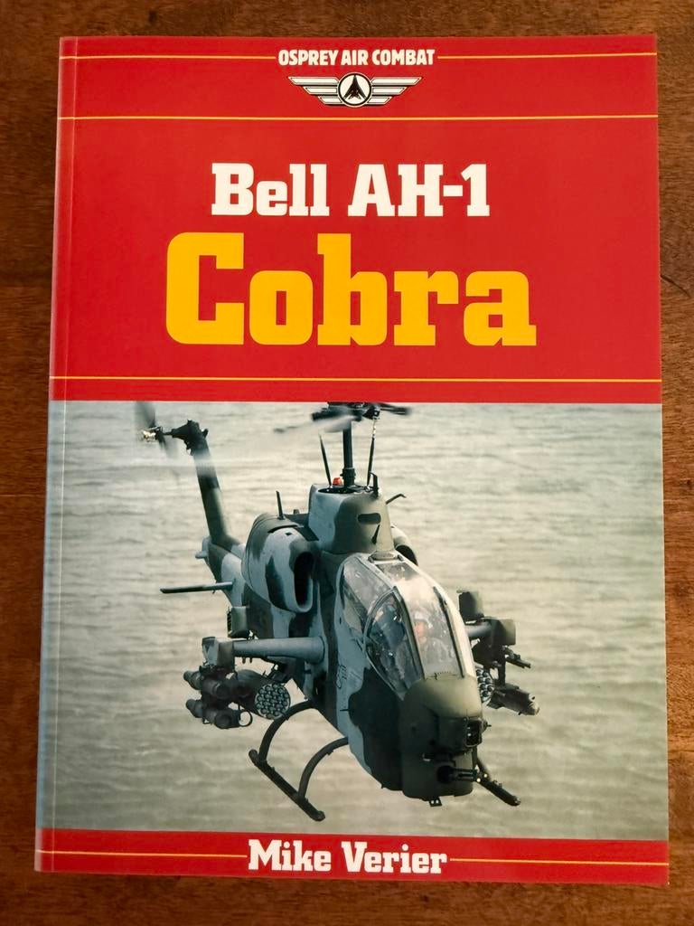 Osprey Air Combat Bell AH-1 Cobra, Boeken, Ophalen of Verzenden, 1945 tot heden, Zo goed als nieuw