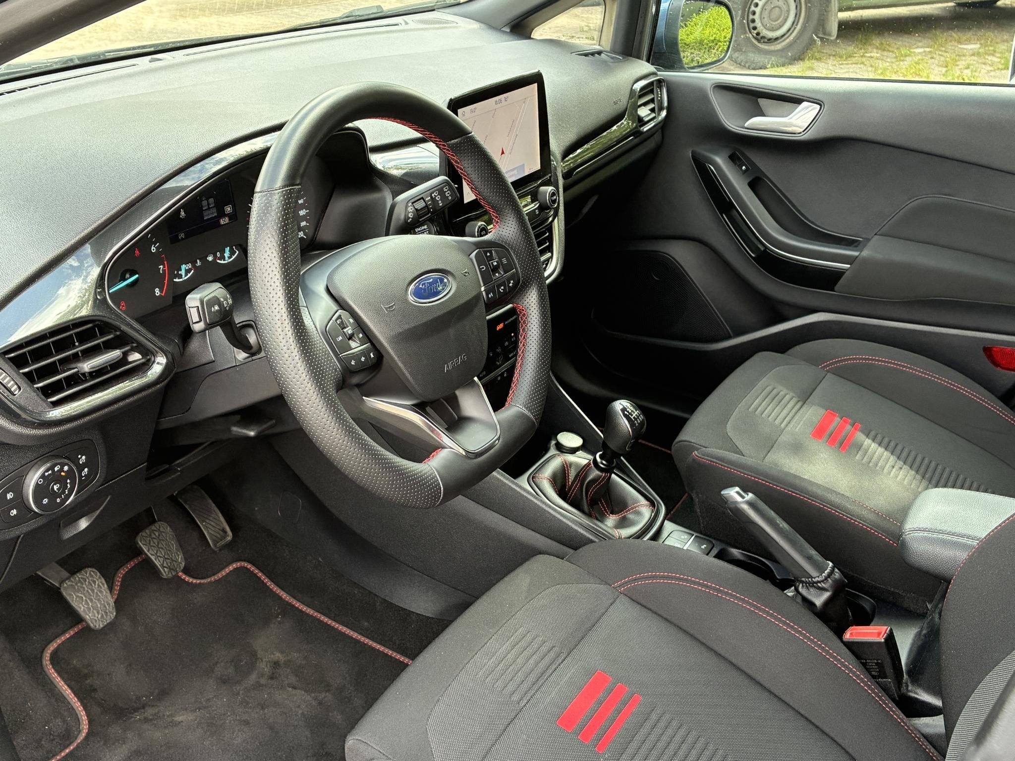 Ford Fiesta 1.0 EcoBoost Hybrid ST-Line X, Auto's, Ford, Voorwielaandrijving, Gebruikt, Blauw, 49 €/maand