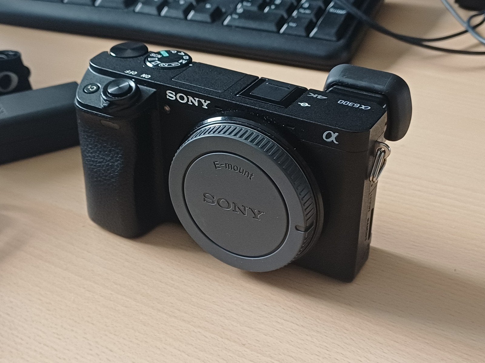 Sony Alpha a6300 - Compacte systeemcamera, Ophalen of Verzenden, Zo goed als nieuw, Sony, Minder dan 4 keer