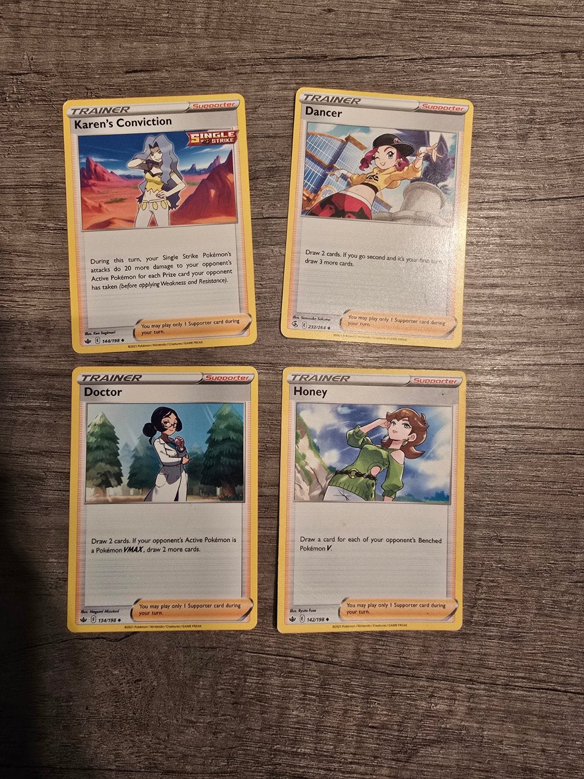 Pokémon Trainer Supporter kaarten set (4 stuks), Ophalen of Verzenden, Gebruikt, Meerdere kaarten