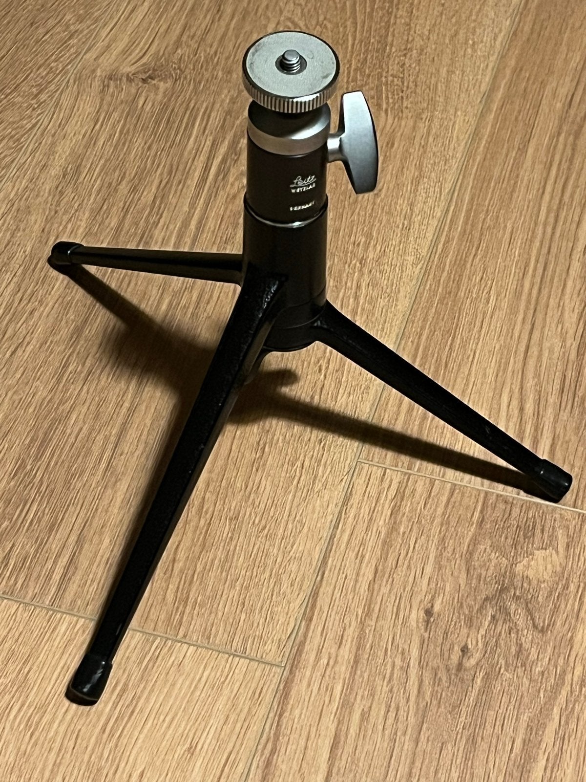 Leitz Wetzlar Ministatief - Vintage en Compact, 125 cm of minder, Ophalen of Verzenden, Ministatief, Met balhoofd