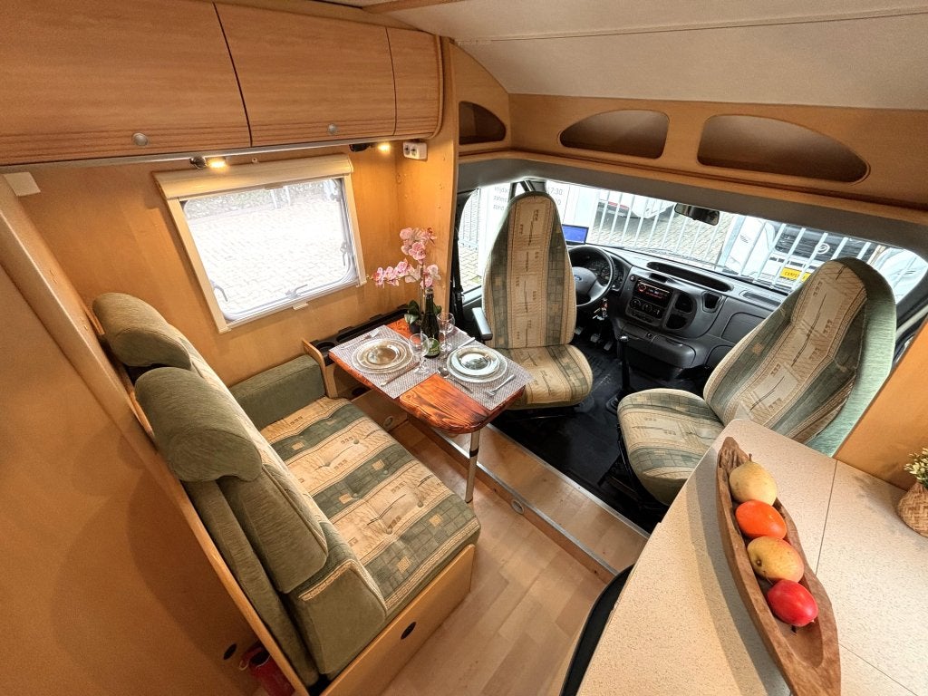 Dethleffs Fortero 5975 DWARSBED MOTORAIRCO TREKHAAK, Caravans en Kamperen, Standaard zit, Ringverwarming, Tot en met 2, Bedrijf