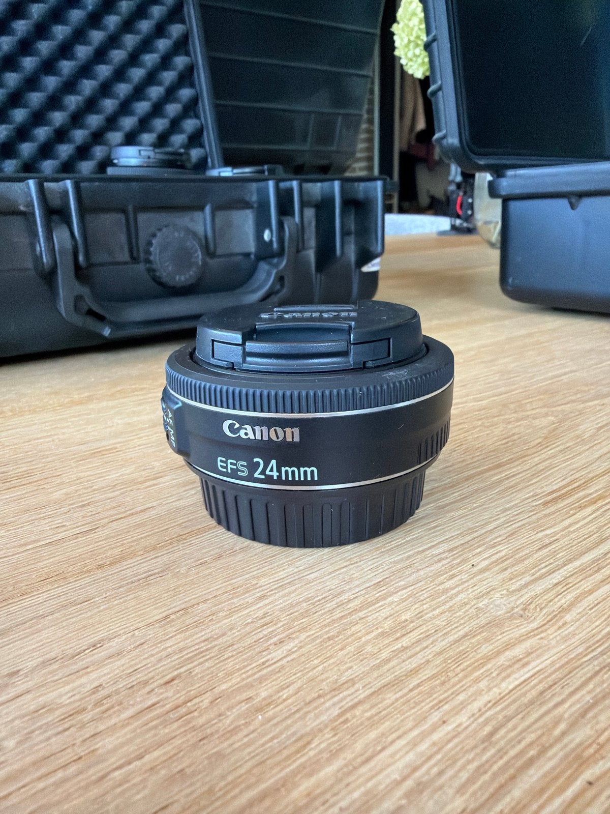 Canon EFS 24mm f/2.8 STM pancake lens, Canon, Autofocus, Ophalen of Verzenden, Zo goed als nieuw