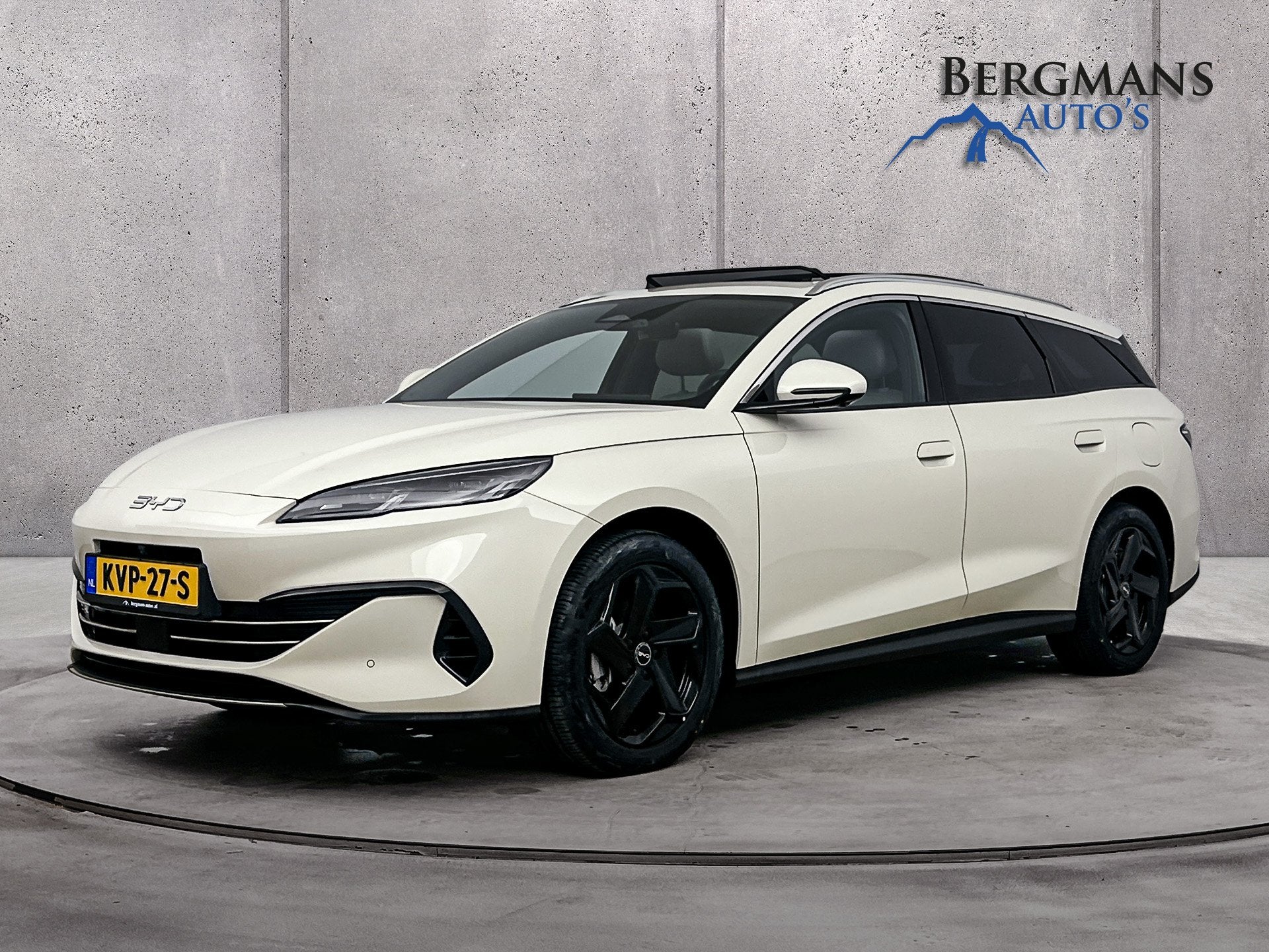 BYD SEAL 6 Touring - 1.5 DM-i Comfort // SCHUIFKANTELDAK //, Auto's, 1780 kg, 4 cilinders, Automatische klimaatregeling, Hybride Elektrisch/Benzine