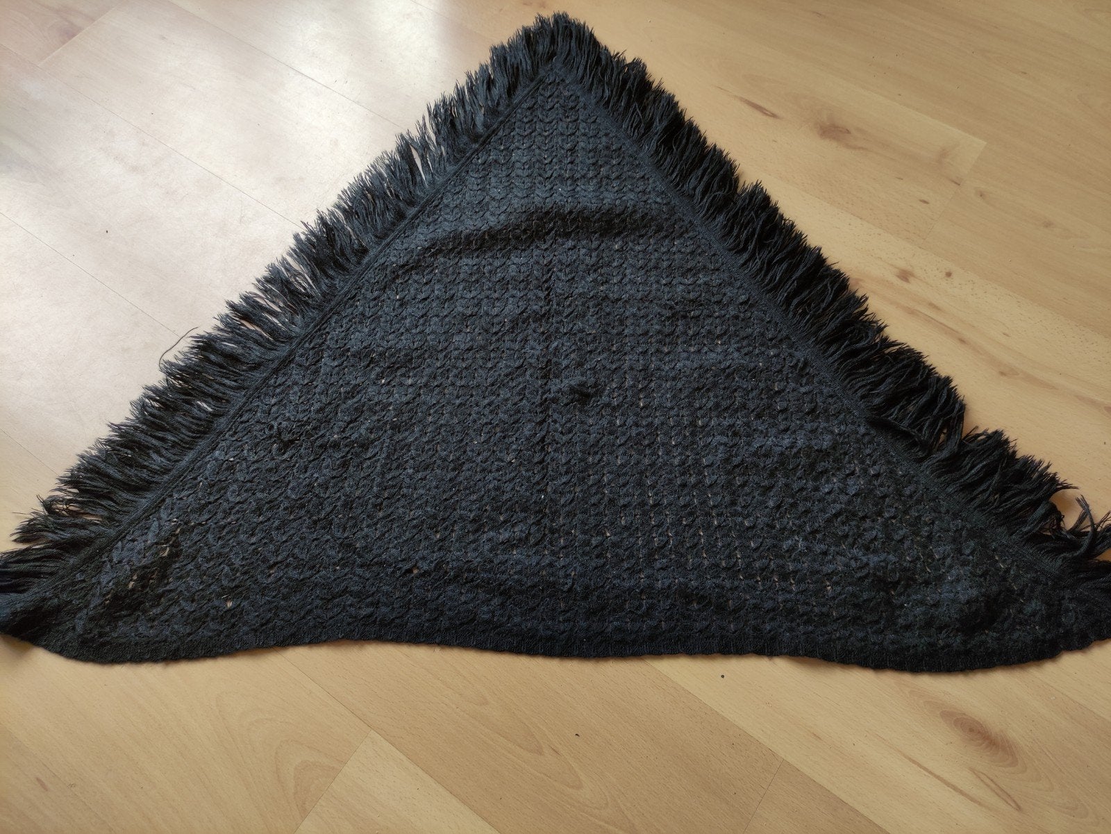 Antieke wollen omslagdoek klederdracht, Antiek en Kunst, Antiek | Kleding en Accessoires, Ophalen of Verzenden