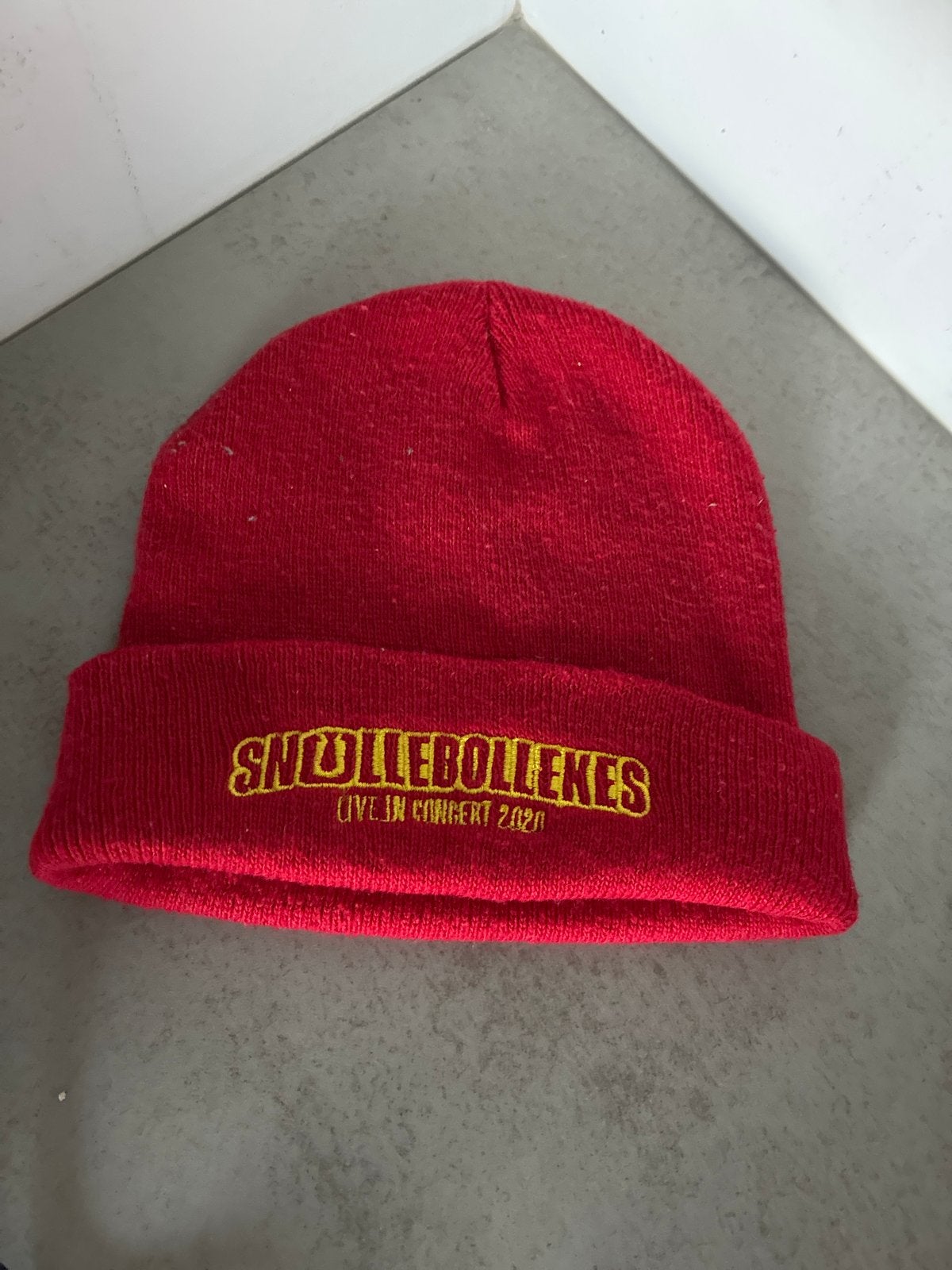 Rode Snollebollekes Muts - Live in Concert 2020, Ophalen, Zo goed als nieuw, Muts