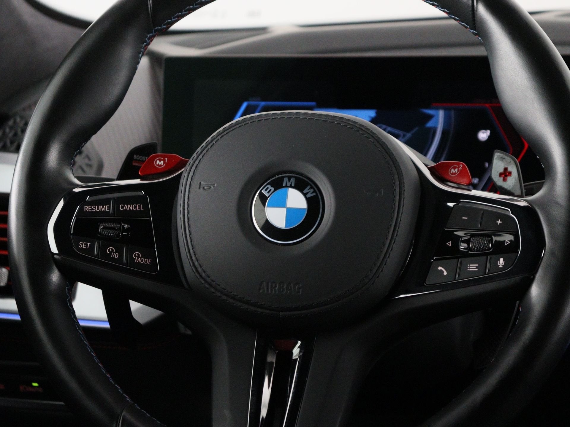 BMW XM PHEV Label Red 30 kWh (bj 2023, automaat), Auto's, BMW, Gebruikt, Met garantie (alle), 4395 cc, Overige brandstoffen