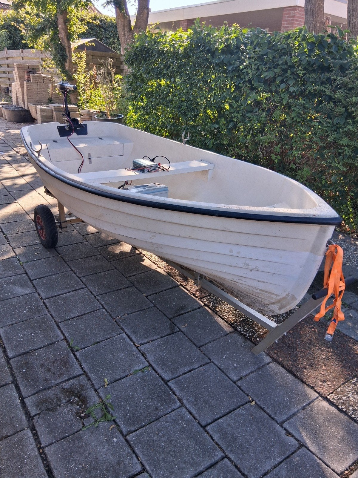 Sloep met elektromotor, Ophalen of Verzenden, Motor en Techniek, Zeilboot of Motorboot