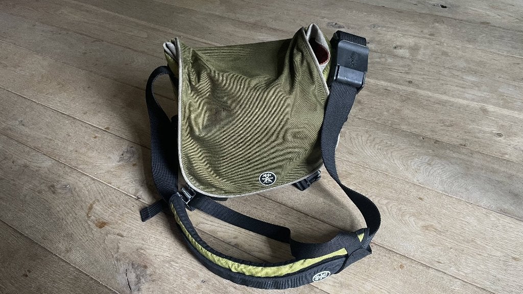 Crumpler fototas, Ophalen of Verzenden, Zo goed als nieuw, Schoudertas, Overige merken