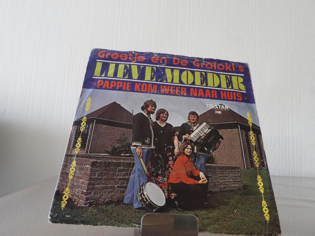 Greetje En De Groloki's – Lieve Moeder - Lieve moeder 1977, Ophalen of Verzenden, Gebruikt, Pop, Single