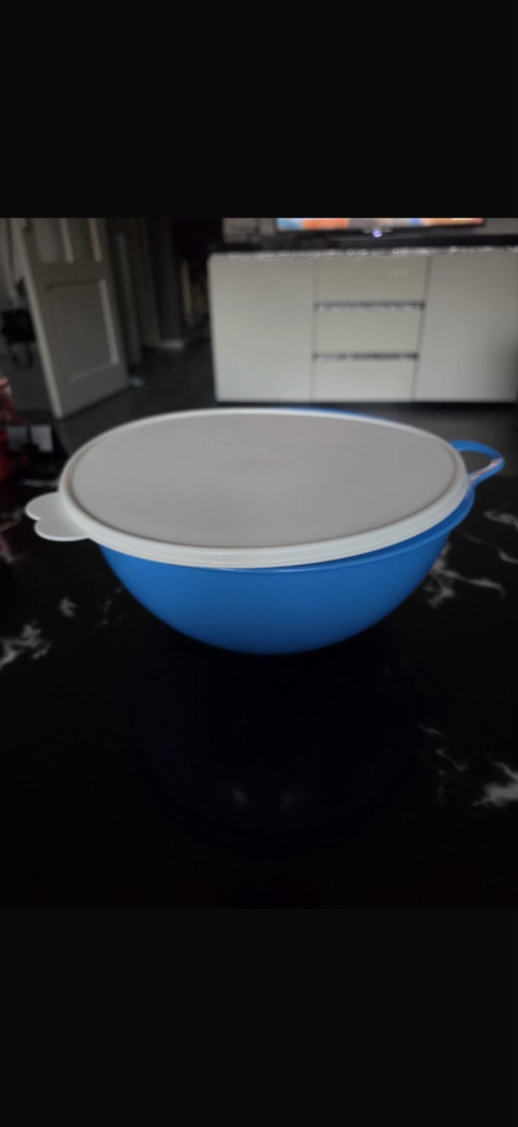 Tupperware kom 7,5 L - Blauw met wit deksel, Ophalen, Blauw, Nieuw, Luchtdicht
