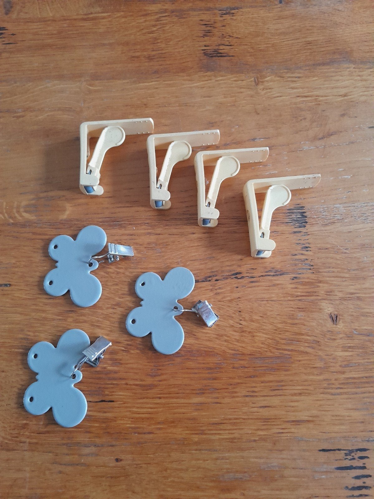 Tafelkleed klemmen en hangers, Huis en Inrichting, Ophalen of Verzenden, Zo goed als nieuw
