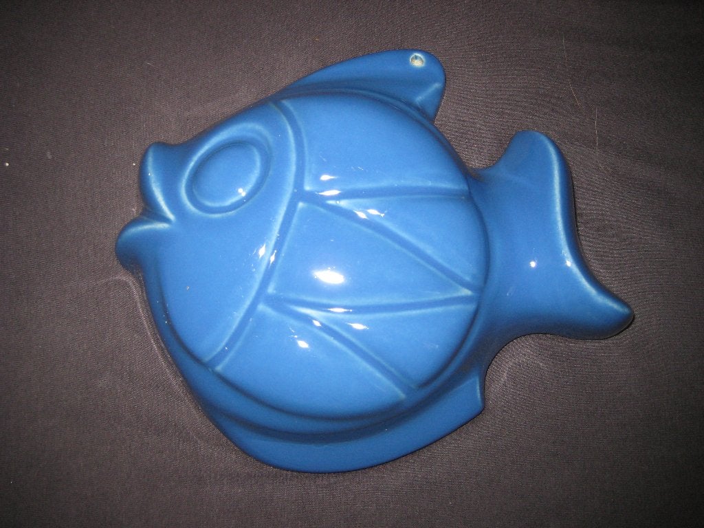 Blauwe bakvorm/puddingvorm vis, Huis en Inrichting, Ophalen of Verzenden, Zo goed als nieuw, Steen/keramiek