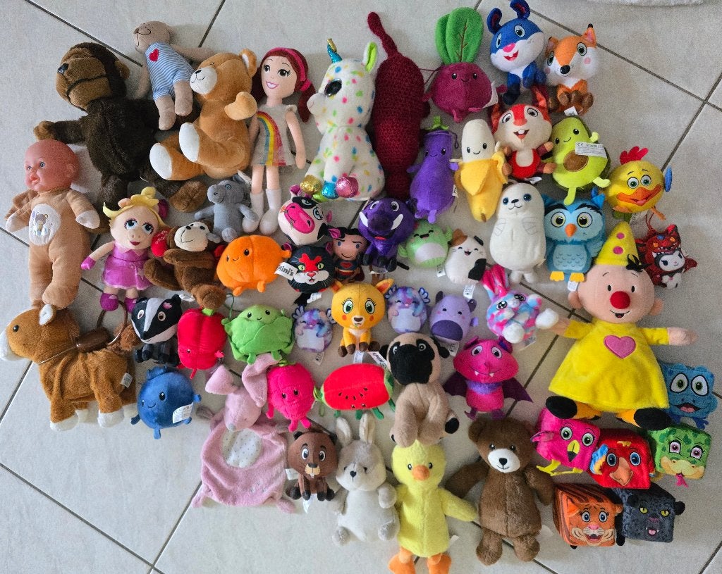 Doos vol knuffels, Ophalen, Overige karakters, Overige typen, Zo goed als nieuw