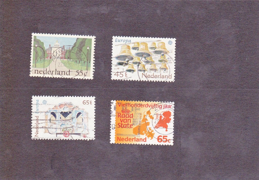 @@ 1224-1225-1226-1227 gestempeld @@, Postzegels en Munten, Verzenden, Gestempeld