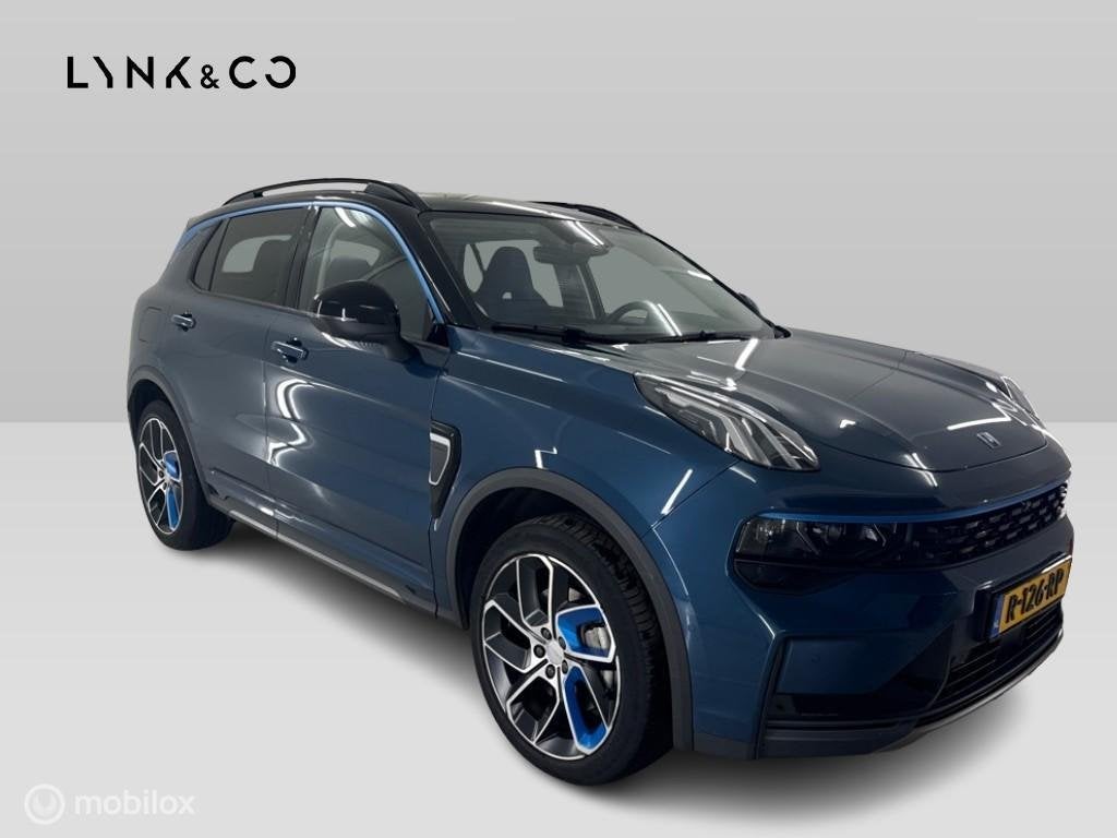 Lynk & Co 01 - 1.5 261PK Plug-in Hybrid, Pano, 360 Camera ,, Auto's, 1800 kg, Euro 6, Blauw, 120 €/maand