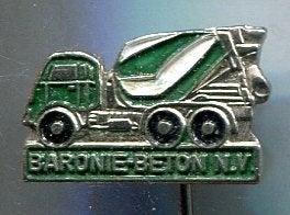 Baronie betoncentrale vrachtwagen speldje ( D_249), Ophalen of Verzenden, Zo goed als nieuw, Transport, Speldje of Pin