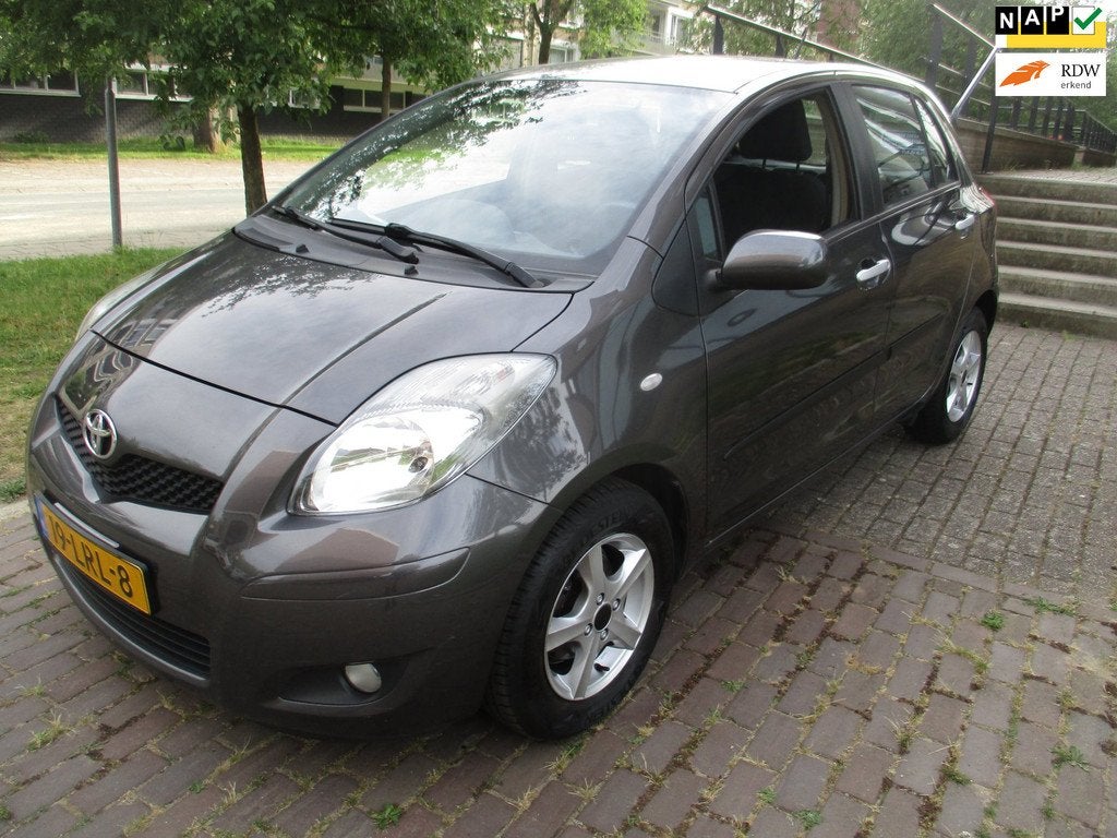 Toyota Yaris 1.3 VVTi Aspiration//AUTOMAAT ///ORG NEDERLANDS, Auto's, Toyota, Bedrijf, Te koop, Yaris, ABS, Airbags, Airconditioning