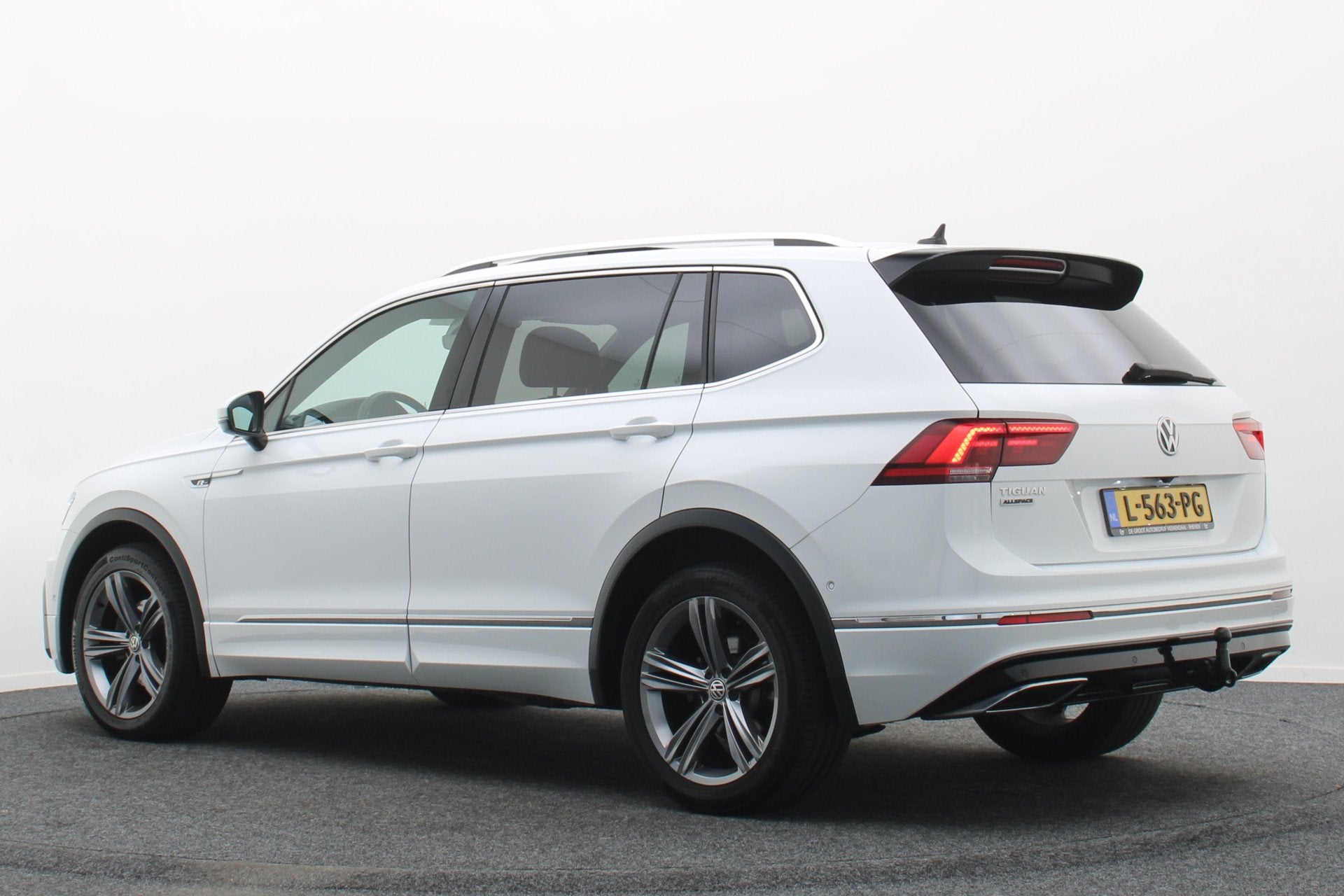 Volkswagen Tiguan Allspace 1.5 TSI DSG Highline Business R-L, Auto's, 150 pk, Wit, Bedrijf, SUV of Terreinwagen