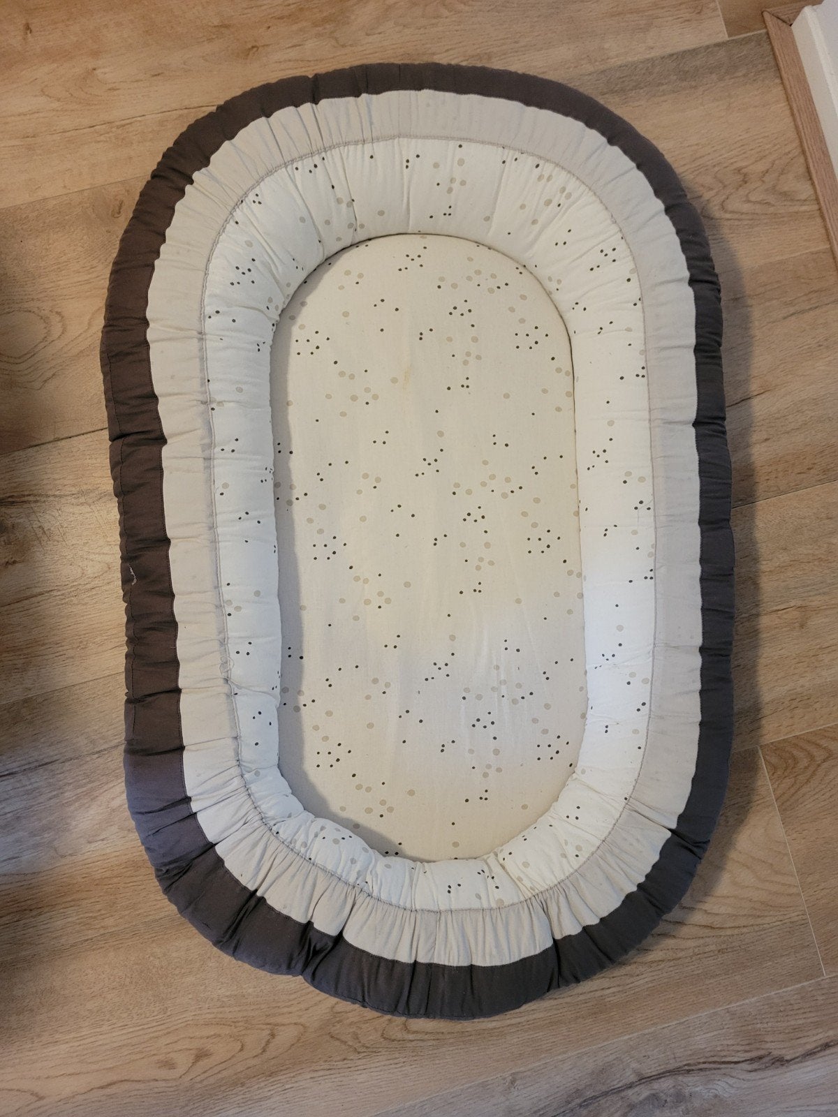 Babyjem Babynestje - Grijs, Kinderen en Baby's, Ophalen, Zo goed als nieuw, Overige typen