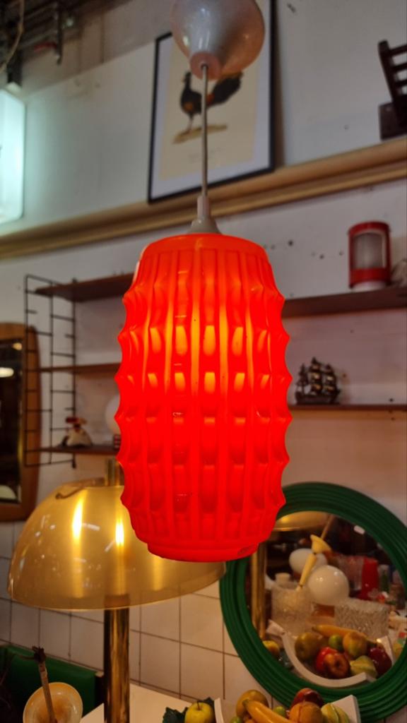 Vintage hanglamp mid century rood glas, Antiek en Kunst, Ophalen