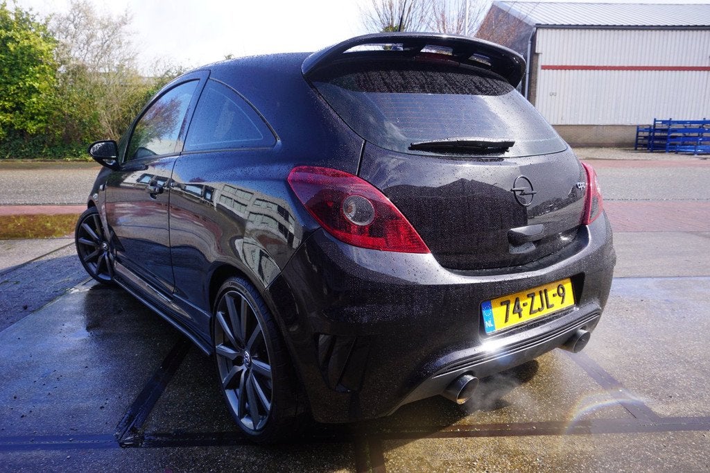 Opel Corsa 1.6-16V T OPC * 280 PK *, Auto's, Gebruikt, Zwart, Zwart, Leder