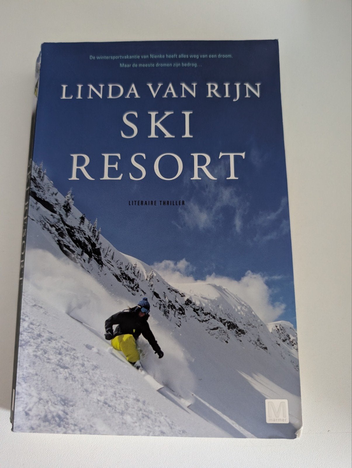 ski resort van Linda van rijn, Ophalen of Verzenden, Gelezen