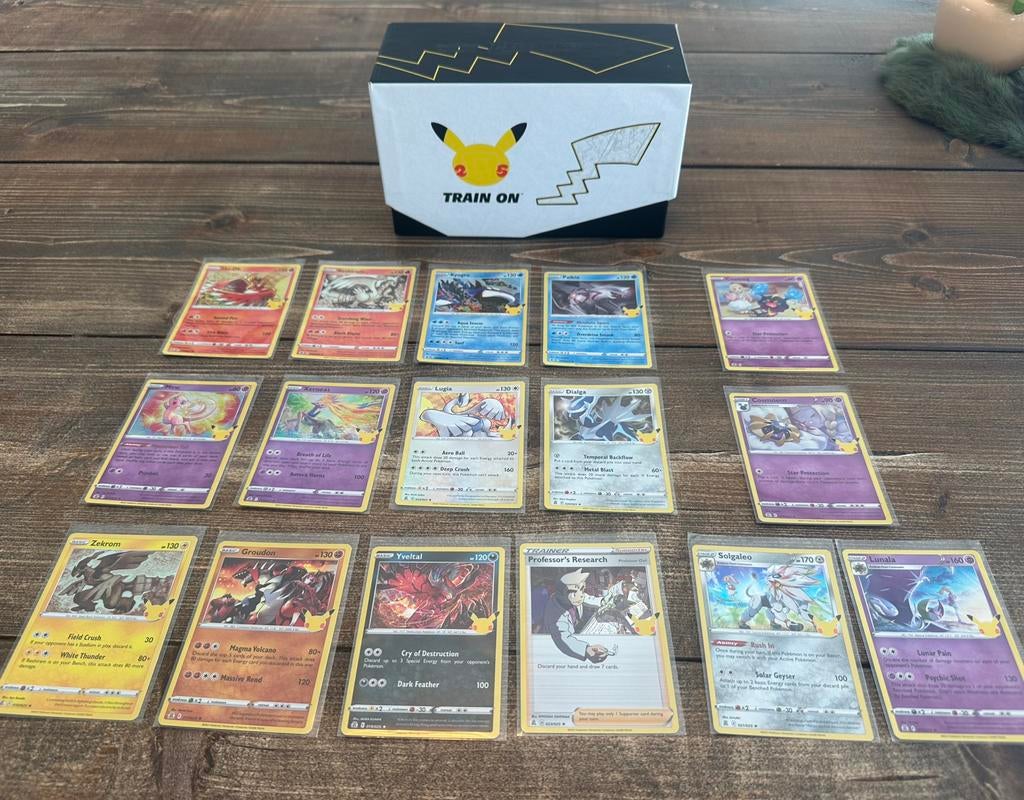 Pokemon 25th Celebrations, Ophalen of Verzenden, Zo goed als nieuw