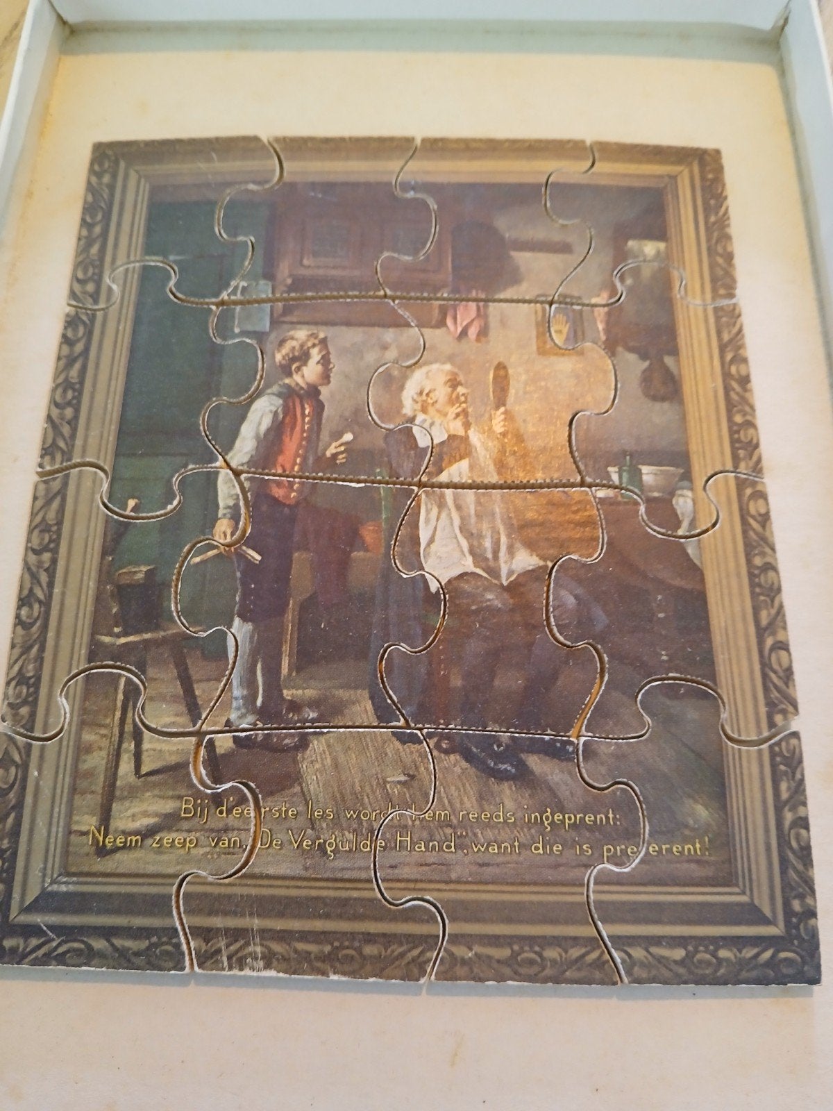 Vintage Legpuzzel De Vergulde Hand Zeep Reclame, Ophalen of Verzenden, Minder dan 500 stukjes, Gebruikt, Legpuzzel