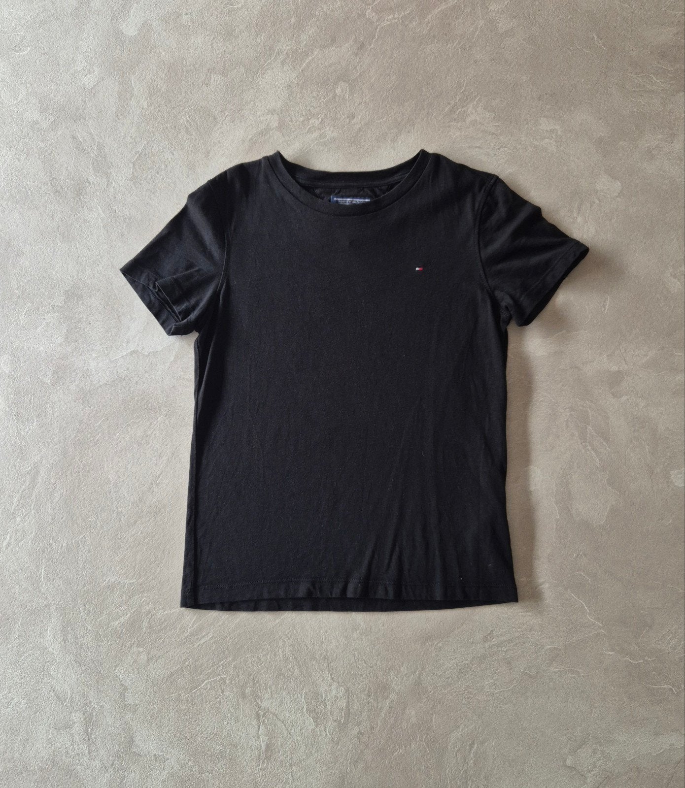 Tommy hilfiger t-shirt shirt zwart mt 140, Kinderen en Baby's, Kinderkleding | Maat 140, Ophalen of Verzenden, Zo goed als nieuw