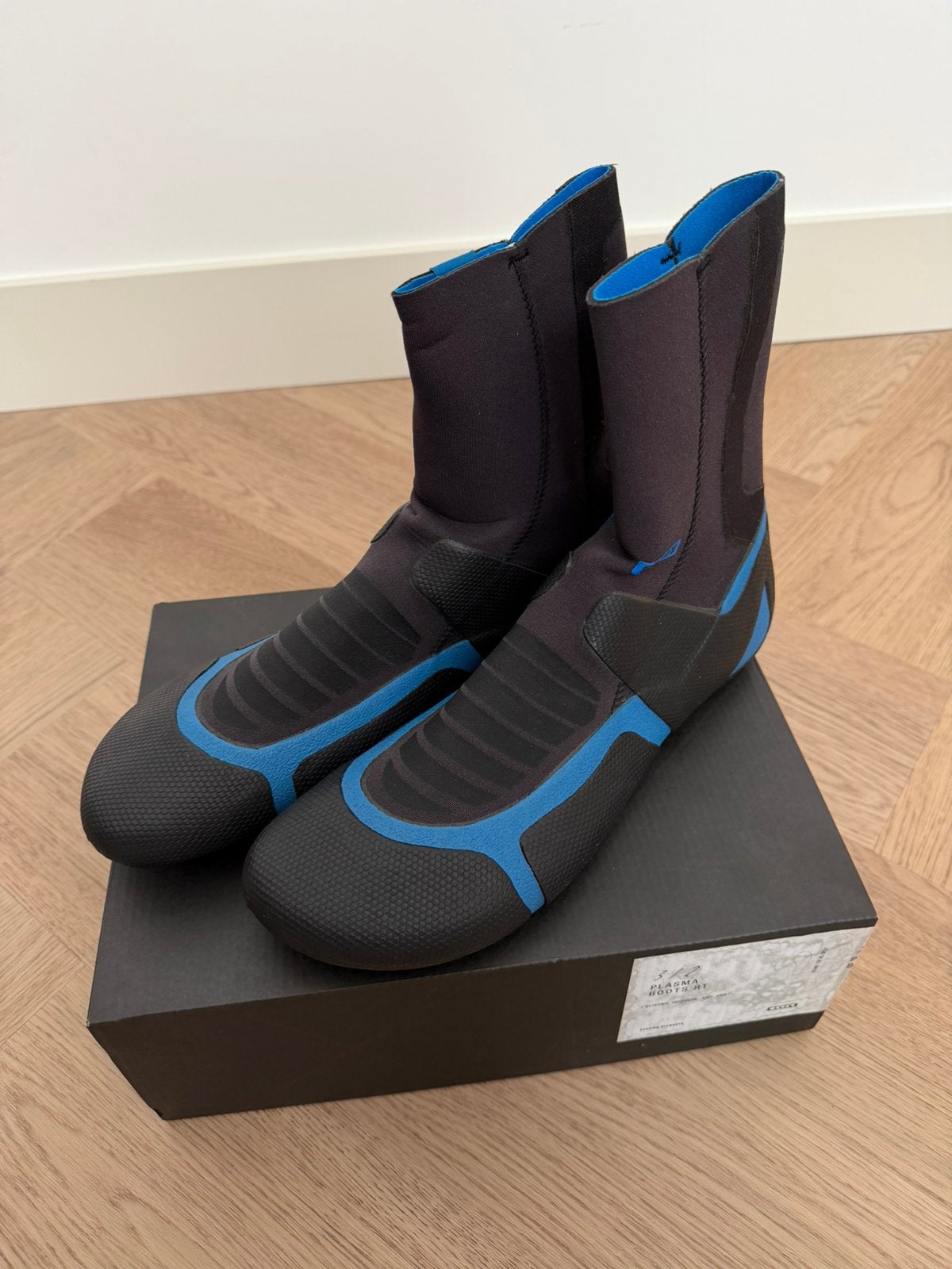 Nieuwe ION Plasma Boots 3/2 RT 45-46 / 11 surfschoentjes, Watersport en Boten, Watersportkleding, Ophalen, Nieuw, Overige typen