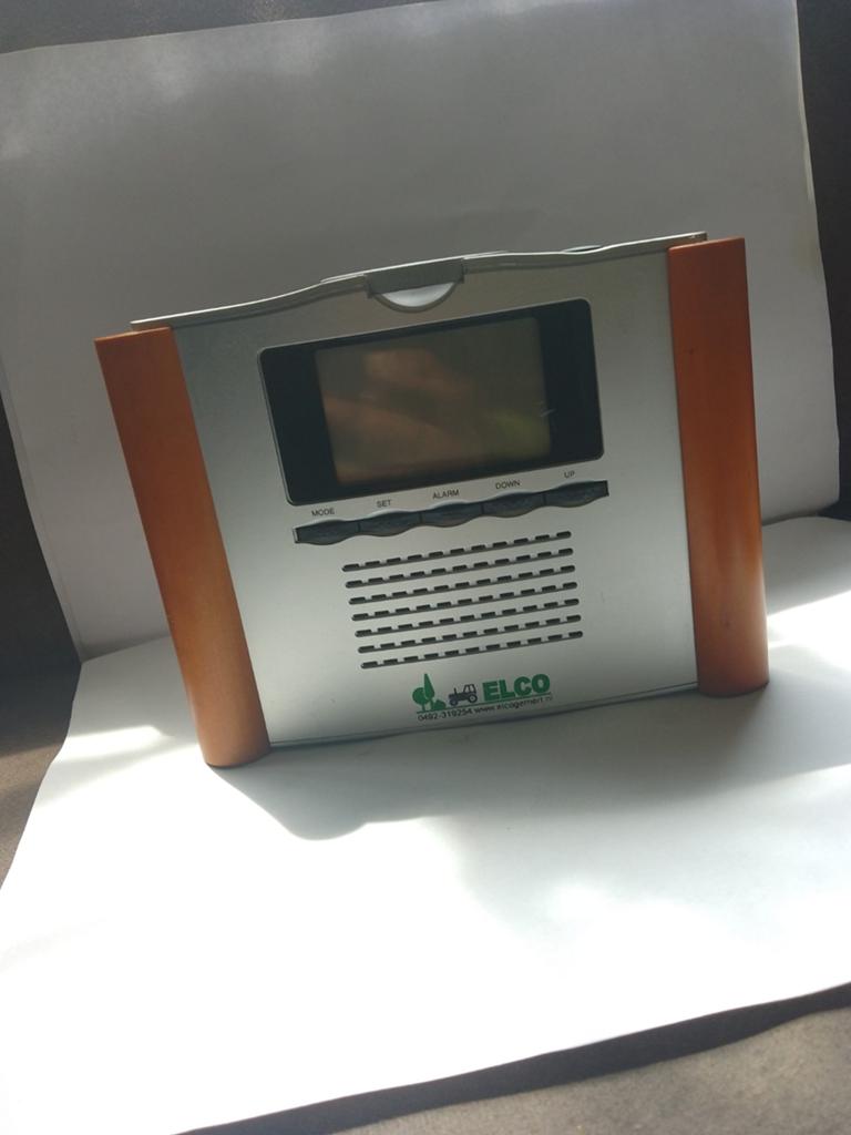 ELCO Radio met wekkerfunctie en netstroom/batterij optie, Ophalen of Verzenden