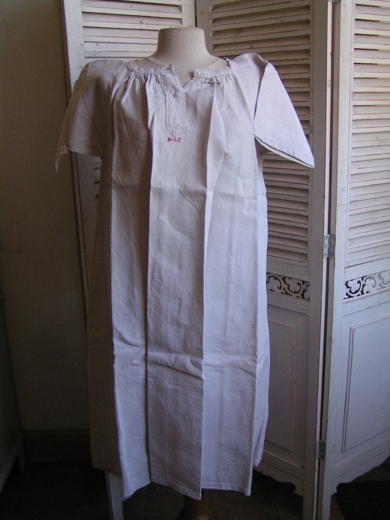 antiek linnen nachthemd nr BB 456 ger schuur, Verzenden, Dames