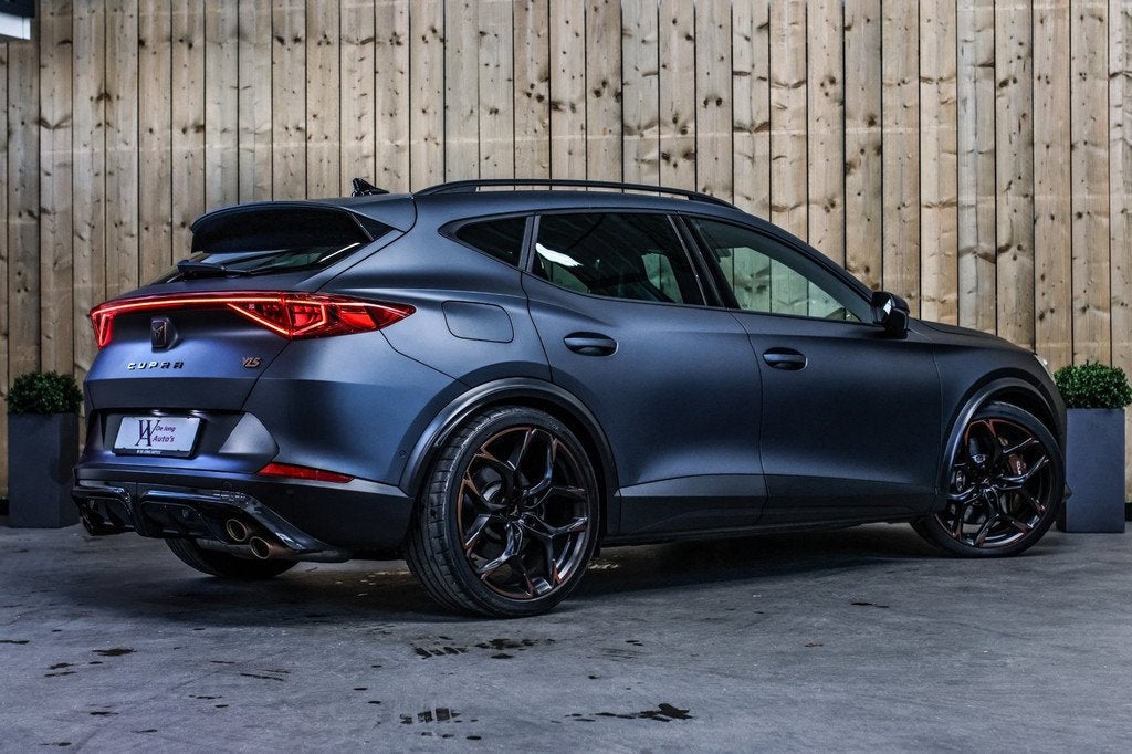 CUPRA Formentor VZ5 2.5 TSI *Schaalstoelen*Carbon*360 Camera, Auto's, Cupra, Automaat, 15 km/l, Gebruikt, Zwart