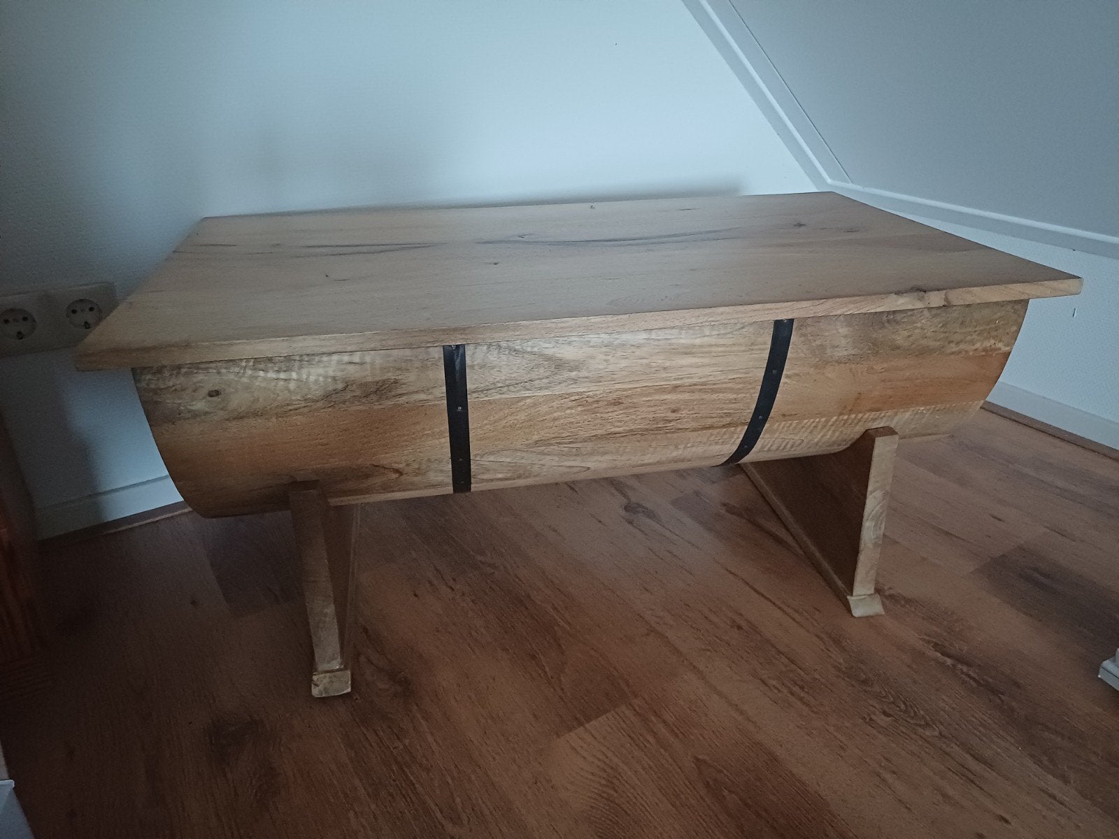 Unieke Wijnvat Tafel - Salontafel van massief hout, 50 – 75, Gebruikt, 100 tot 150 cm, Rustiek, Industrieel