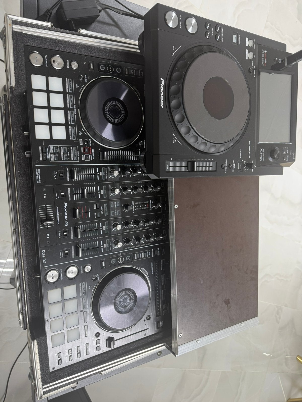 Complete DJ set Pioneer apparatuur