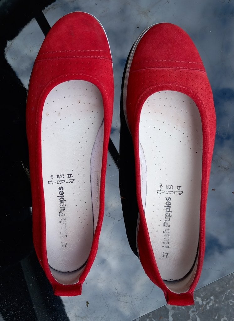 te koop dames schoenen, Schoenen met lage hakken, Overige kleuren, Ophalen of Verzenden, Onbekend