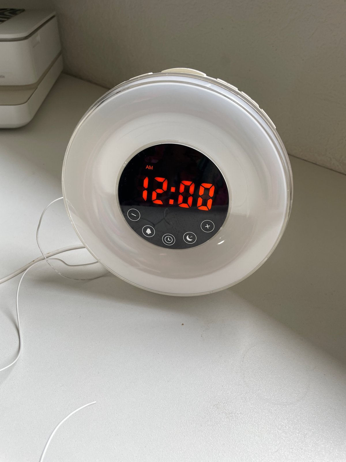 Wake-up Light Wekker met Zonsopgangsimulatie en FM-radio, Ophalen of Verzenden, Zo goed als nieuw, Digitaal
