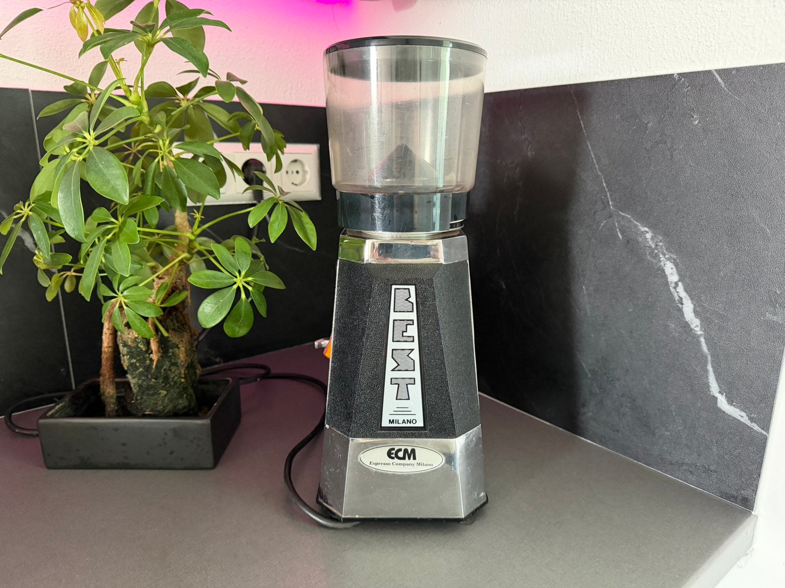 BEST Milano | Elektrische Bonen Koffiemolen, Ophalen, Zo goed als nieuw