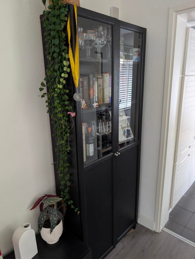 IKEA Billy boekenkast met glazen deuren, 25 tot 50 cm, Gebruikt, Met deur(en), Glas